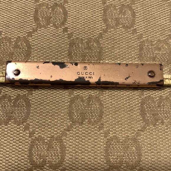 π₯SALEπ₯ Gucci GG Logo Canvas Bifold Wallet - Picture 4 of 14